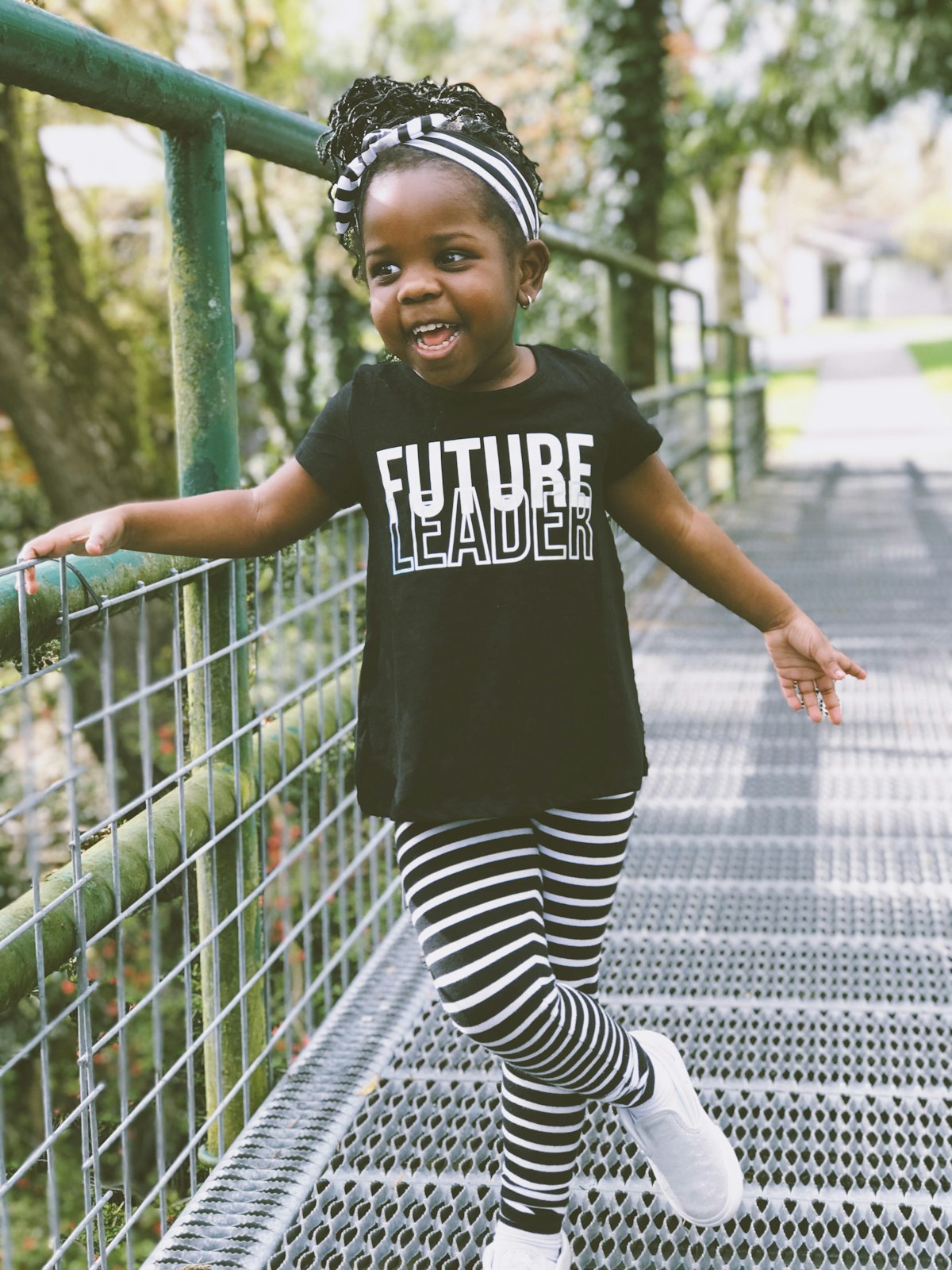 Parent and child representing co-parenting and holiday custody in Tennessee